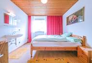 Großzügiges Einfamilienhaus mit vielseitigen Nutzungsmöglichkeiten in sonniger Lage von Oberperfuss!