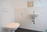 Hofruhelage: Klimatisierte DG-Wohnung und zwei Terrassen