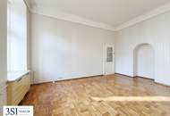 Wohnen beim Schloss Belvedere: Sanierungsbedürftige Altbauwohnung - Balkonzubau möglich