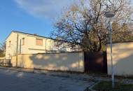 Einfamilienhaus/Mehrfamilienhaus in attraktiver Wohnlage mit viel Platz