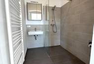 Das ist einzigartig! - Top 2,5 Zimmer Altbauwohnung mit Balkon und 32 m² Dachterrasse!