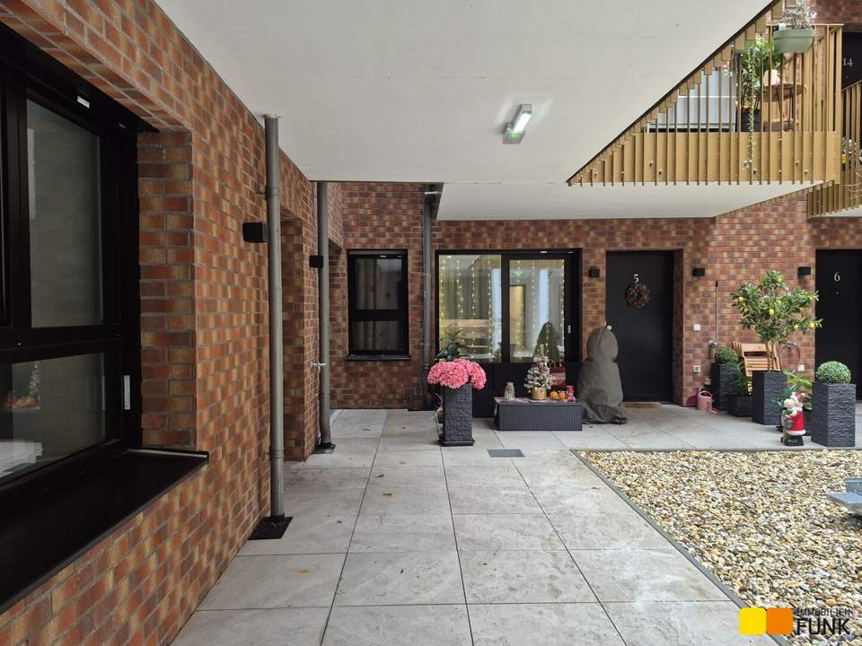 Moderne Erdgeschosswohnung mit Outdoor-Fläche