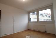 2-Zimmer-Wohnung mit Innenhoflage verschönern und einziehen!