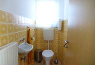 Hochart: Wohnen, oder Wohnen &amp; Arbeiten? Wohn- und Geschäftshaus mit Fernblick!