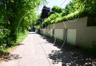 Sanierungsbedürftiges Einfamilienhaus mit Fernsicht in Grünruhelage!