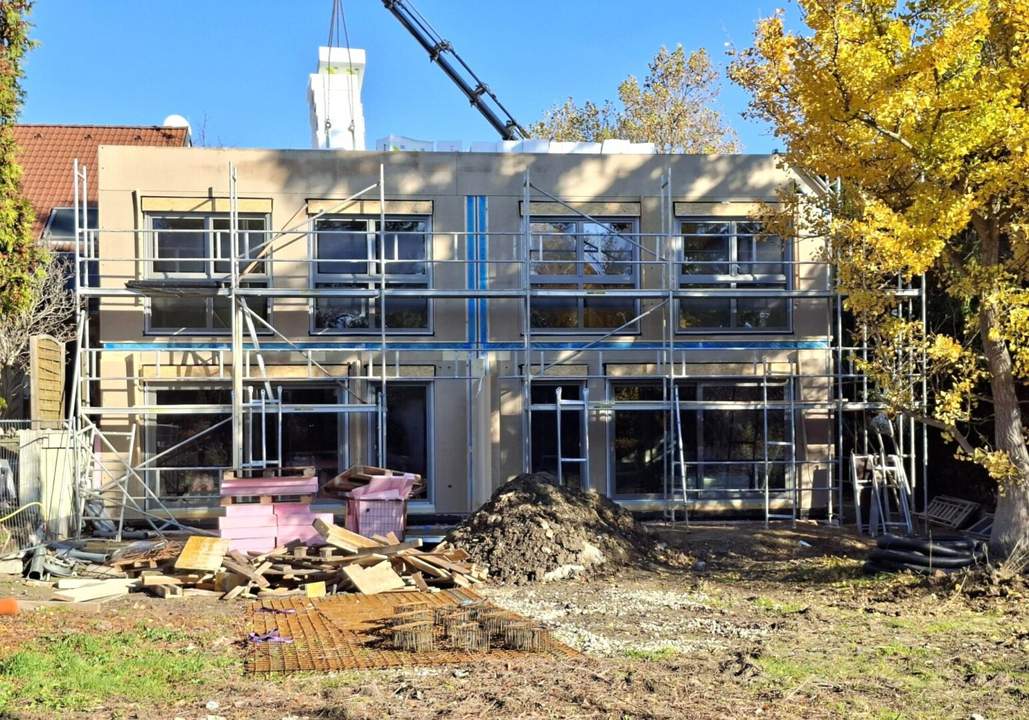 PROVISIONSFREI! Einmalige Doppelhaushälfte mit Top-Ausstattung auf Eigengrund