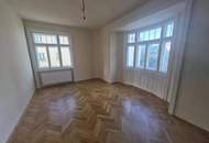 3 ZIMMER-WOHNUNG, IDEAL FÜR PÄRCHEN, WG ODER FÜR KLEINFAMILIEN