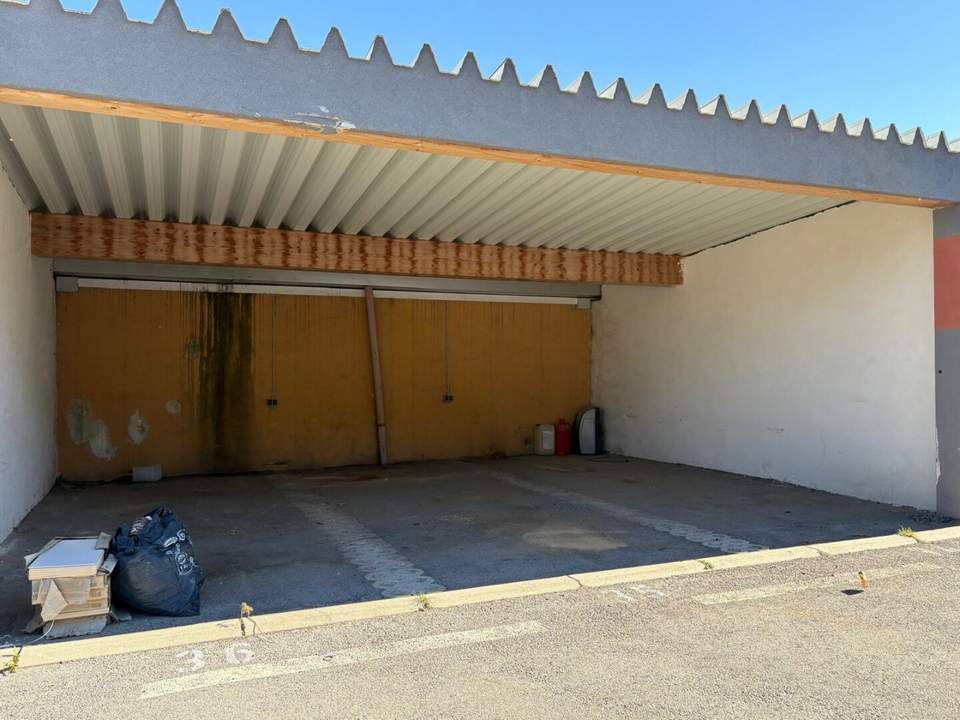 Stellplatz überdacht 3 x 15 m² (XA34, XA35, XA36) PROVISIONSFREI!!!
