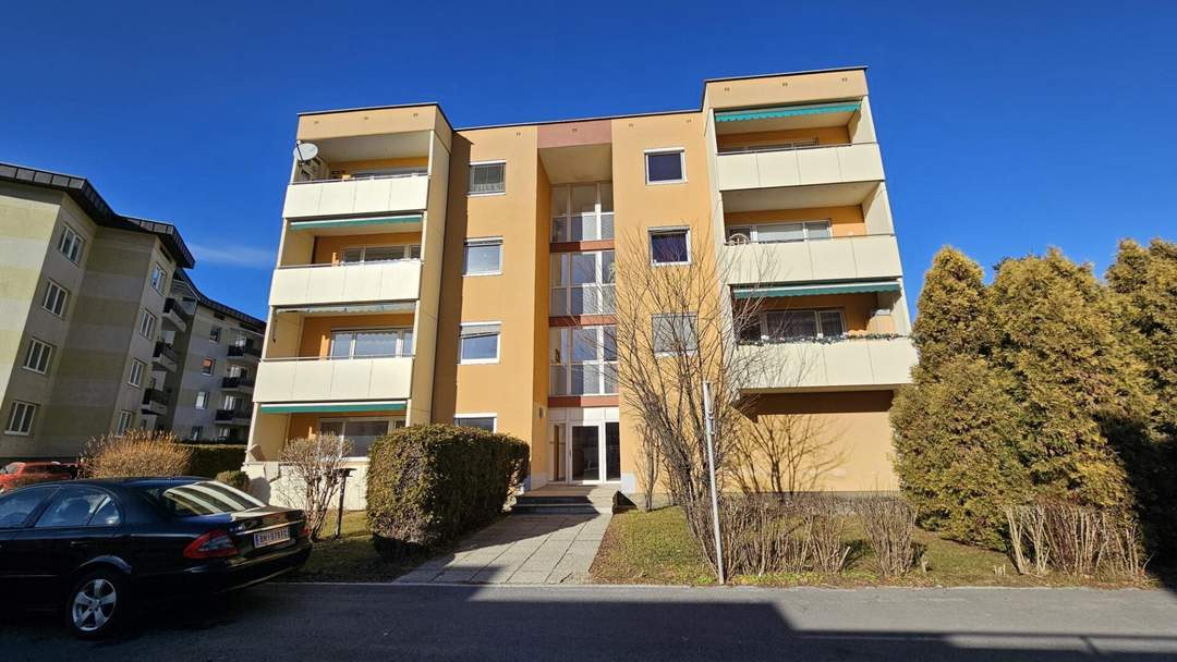 unbefristet | nette 3,5 Zimmer-Wohnung