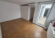 Dachterrassenwohnung ohne Dachschrägen – Erstklassige Lage nahe Börse und Rudolfsplatz