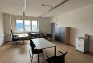 Halle Rampe ca. 1100 m² mit kleinem Büroeinbau