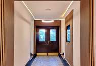 Fernblick auf der Terrasse - Weitblick beim Investment! Wohnen im Dachgeschoss mit WOW-Effekt! Traumhaft saniertes Altbauhaus + Hofseitige Terrasse + Tolle Infrastruktur und Anbindung + Lebensqualität pur!