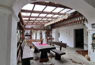 Vierkanter mit großem Innenhof und vielseitigen Nutzungsmöglichkeiten in Buttendorf