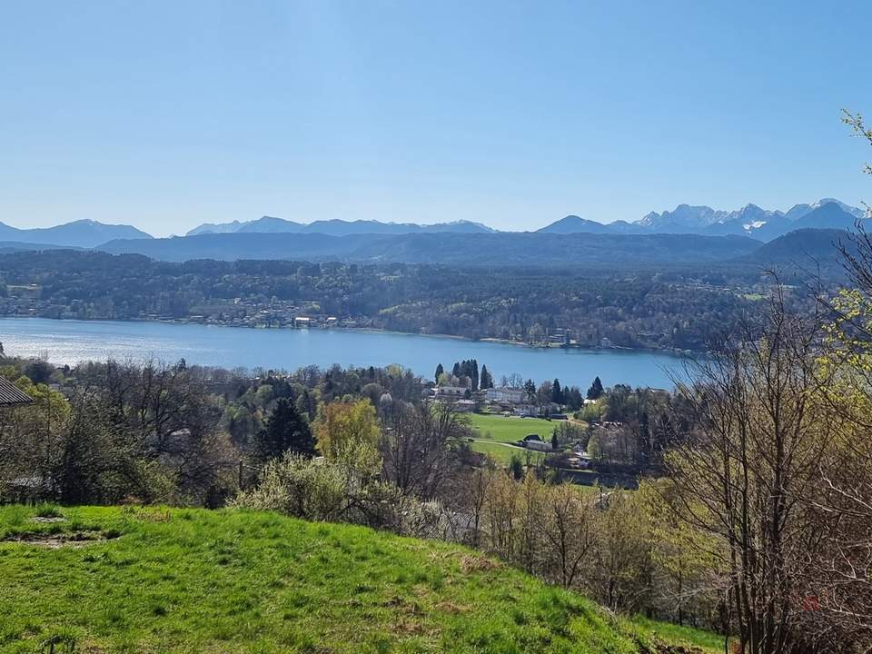 Top saniertes Haus mit Wörthersee Blick