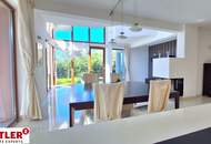 Design, Raum und Prestige - Ein Haus und ein Ausblick, die begeistern!