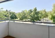 TOLLER PARKBLICK - PERFEKT ANGEBUNDEN - GROSSER BALKON !!!
