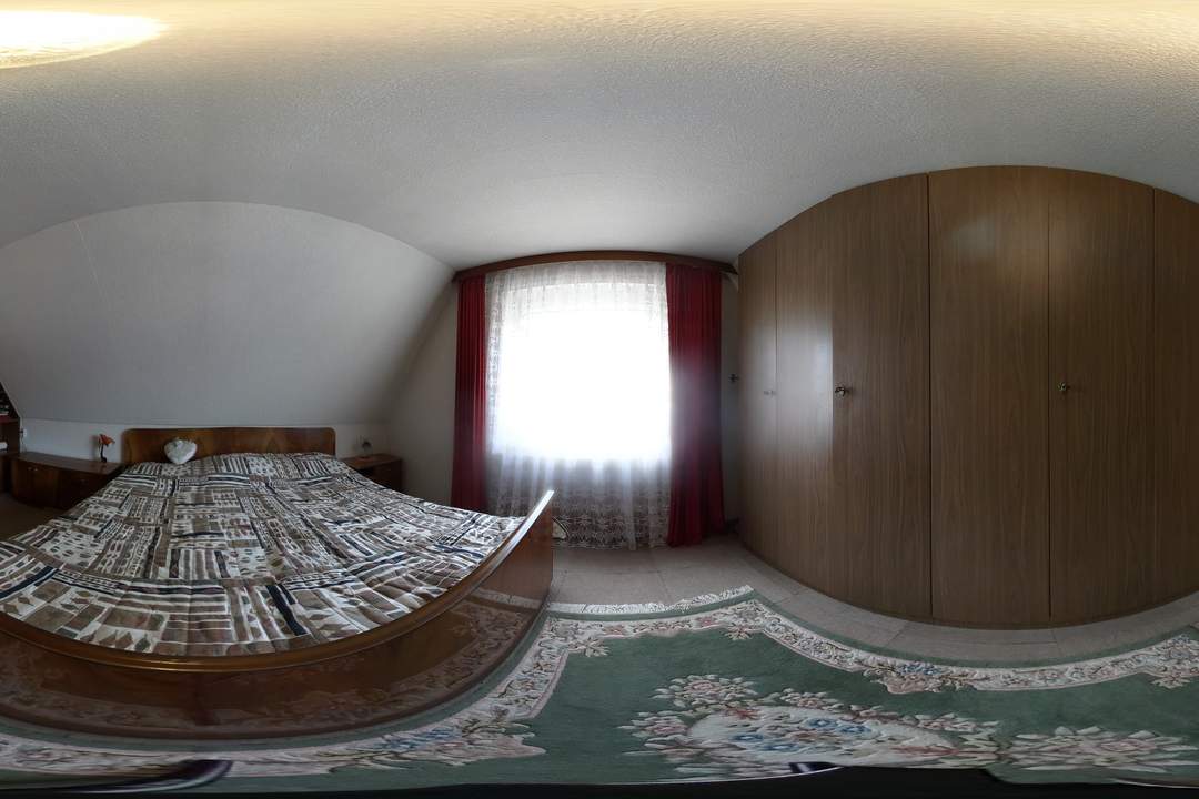 Sanierungsbedürftiges Haus in beliebter Wohnlage