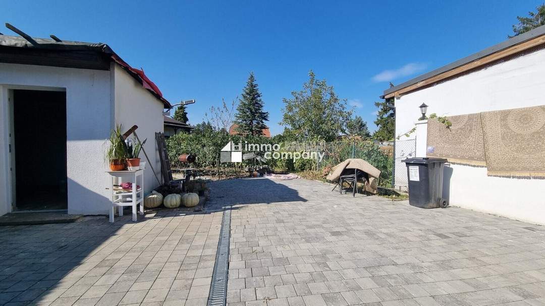 WIE NEU!! Komplett saniertes Einfamilienhaus mit Charme und viel Platz