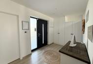 luxoriöse Doppelhaushälfte mit Boot-Anlegeplatz