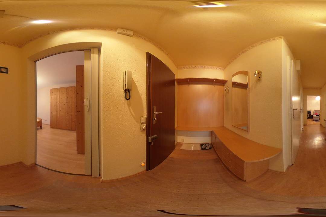 Moderne 3-Zimmer-Wohnung mit Loggia und Balkon in Top-Lage !
