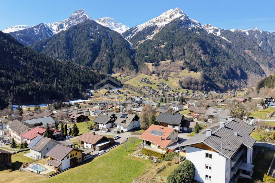 Großzügige 3-Zi-Terrassenwohnung in St. Gallenkirch | 88 m² Wfl. | 20,5 m² Panorama-Südwestterrasse mit Bergblick | 2 TG-Stellplätze | Fußbodenheizung, Wohnung-kauf, 460.000,€, 6791 Bludenz