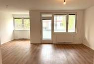 "Neu renovierte, 2-3 Zimmer - Wohnung + Loggia!"
