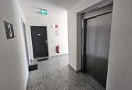 AKTION - 2 MONATE MIETFREI! 4 ZIMMERWOHNUNG MIT GROSSER LOGGIA!