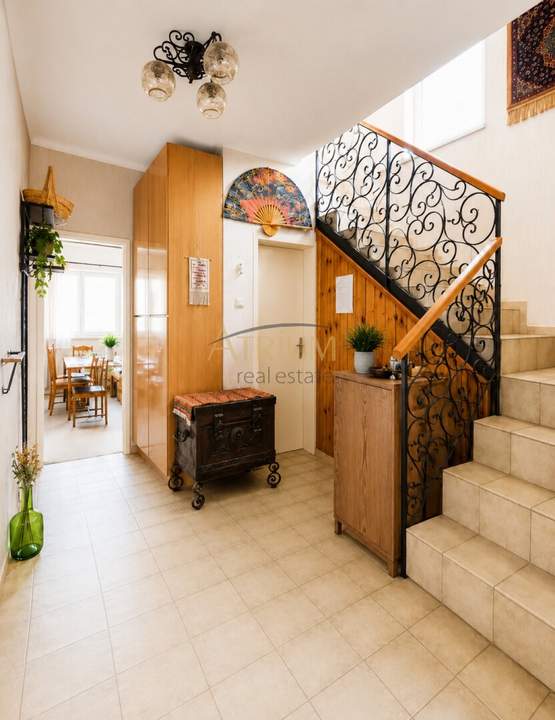 Großzügiges 7-Zimmer-Haus mit Garten in 1210 Wien – Renovierungsprojekt zum Top-Preis!