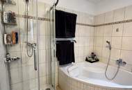 Perfekte 4-Zimmer-Familien-Wohnung mit Loggia und freiem Blick, exzellenter Grundriss, niedrige Betriebskosten, Garagenplatz um zzgl. € 25.000,--