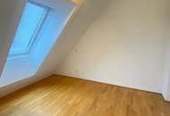 Ein Zuhause über den Dächern der Stadt – elegante Terrassenwohnung, 3 Zimmer im 2. Dachgeschoss!