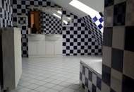 Traumhaftes Mehrfamilienhaus in Mistelbach – 3 Wohneinheiten, top gepflegt, mit Stadtblick und Weinkeller!