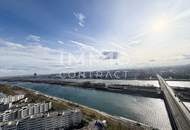 TOP-Aussicht auf City, Kahlenberg, Donau: Erstbezug DANUBEFLATS mit Gym, Saunen, Pool, Bar & Lounge