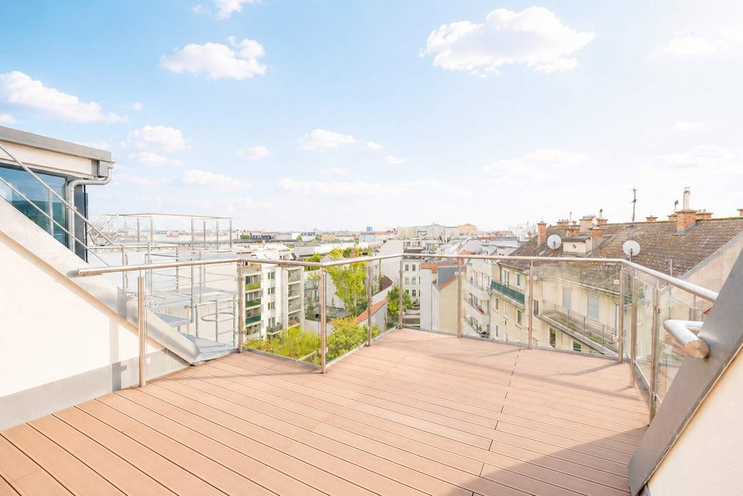 Premium-Dachgeschosswohnung mit Panoramablick &amp; sonnigen Terrassen
