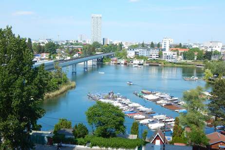 Blick zur Alten Donau vom 8.Liftstock - nähe U-Bahn und Donau Zentrum, Wohnung-miete, 2.100,00,€, 1220 Wien 22., Donaustadt