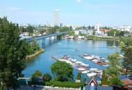 Blick zur Alten Donau vom 8.Liftstock - nähe U-Bahn und Donau Zentrum