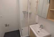 ** Wohnen in der Innenstadt (nähe Stadtpark): Single Hit - Wohnung im 2.OG - ab sofort**