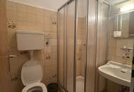 Ehemalige Pension mit viel Platz für mehrere Wohneinheiten in Greinbach-Penzendorf