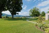 Luxuriöse Seewohnung mit Pool