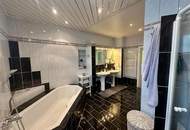 Großzügiges Wohnhaus mit Pool, Heimkino und Sauna in ruhiger Lage!