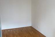 Zentral-begehbare 2 Zimmerwohnung mit Aussenfläche