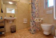 Architektenhaus -Barrierefreies Niedrigenergiehaus auf über 2 ha Grund