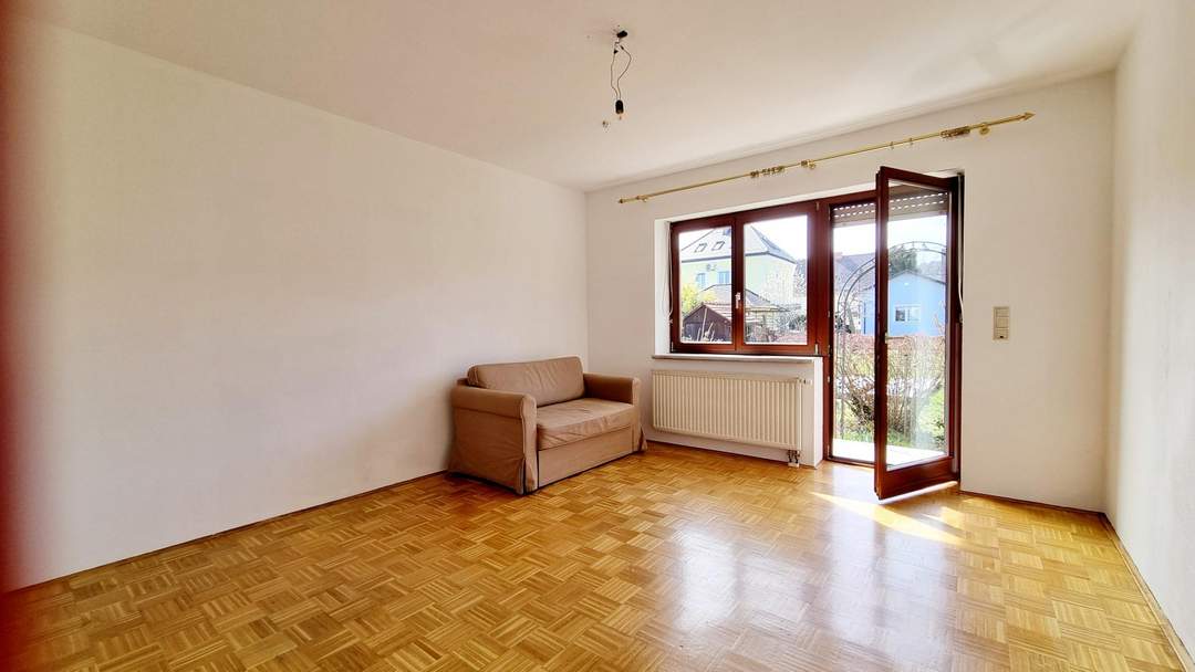 Wohlfühl - Wohnung mit kleinem Garten