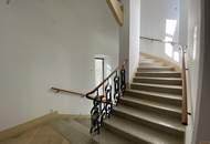 WIEN MITTE: Charmante, generalsanierte 4 Zimmer Altbauwohnung mit großzügiger Loggia