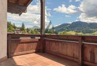 Sonnige Dachgeschosswohnung mit Berg- & Fernblick