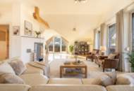 Vier Balkone. Vier Blickwinkel - Lichtdurchflutete Dachgeschoßwohnung in ruhiger Lage von Thalgau