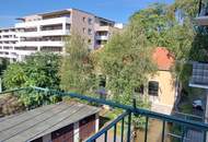 Zentrale 4-Zimmer-Wohnung mit Balkon und perfekter Infrastruktur
