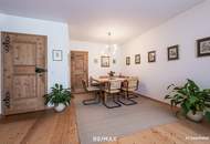 Charmantes Reihenhaus in Jochberg mit großzügigem Platzangebot, gemütlichem Kachelofen, Garten und bester Verkehrsanbindung – perfekt für die ganze Familie!