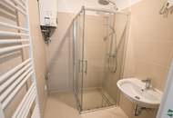 FOR STUDENTS ONLY: Bright 2-room apartment
