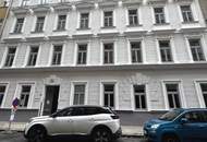 Leben auf zwei Ebenen – Elegante Dachgeschoss-Maisonette mit Wohlfühlterrasse