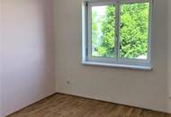 PASCHING: 4-Zimmer-Wohnung + GARAGE + BALKON